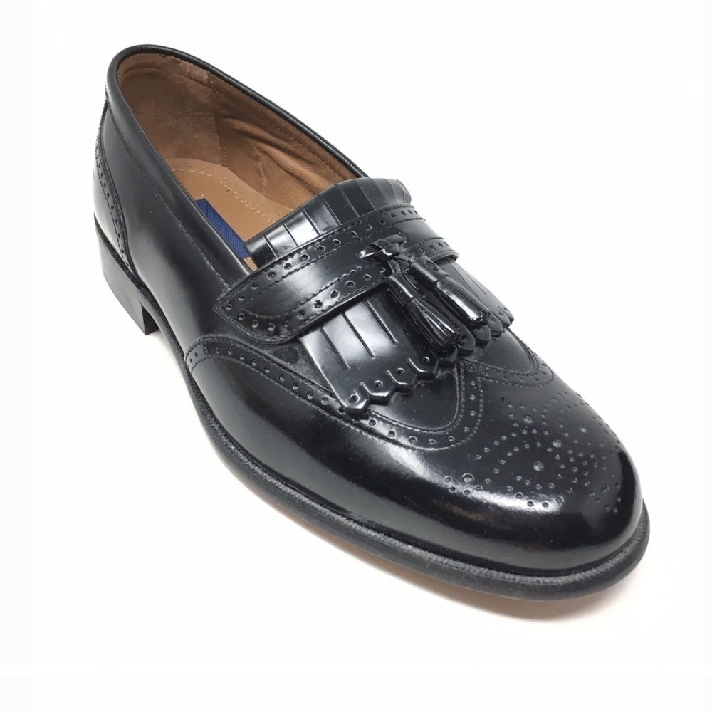 VGUC- Bostonian Classics ‘Kiltie’  Leather WIDE Width Dress Loafers